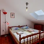 Διαμέρισμα Three-bedroom In